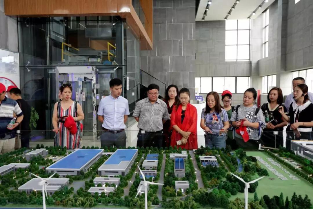 微信图片_20191113170515.jpg 微信图片_20191113170515.jpg